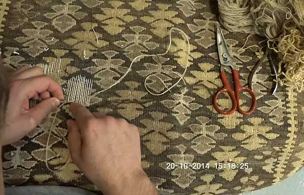 Reparation des trous - tapis Persans - vidéo 1